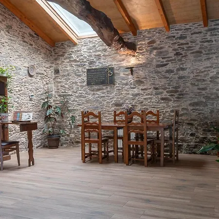 Rurales O Acivro Casa rural A Rúa